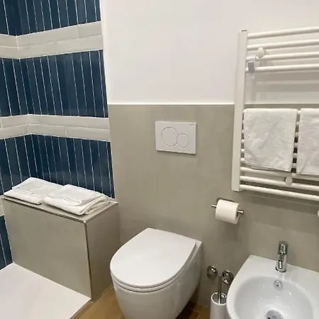 Oda ve Kahvaltı Momi