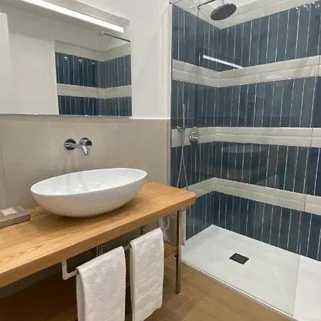 Oda ve Kahvaltı Momi Sorrento